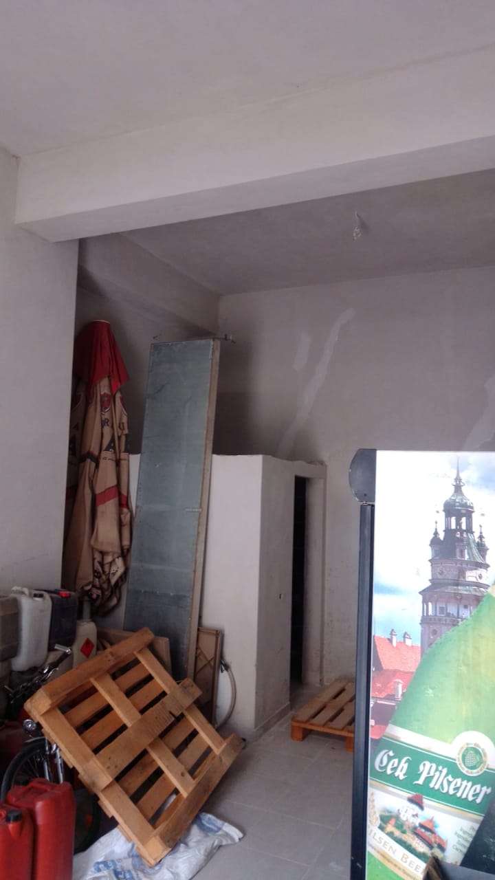Shitet Dyqan, në Yzberisht